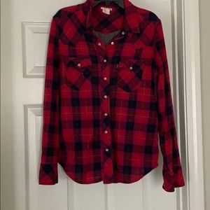 Long sleeve Levi’s shirt